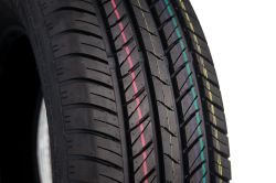 N-605 TourSport 205/75-15 H